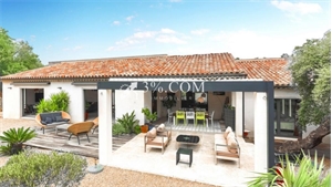 propriete à la vente -   83310  GRIMAUD, surface 181 m2 vente propriete - UBI461224418