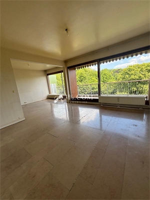 t5 à la vente -   59400  CAMBRAI, surface 112 m2 vente t5 - UBI477743774