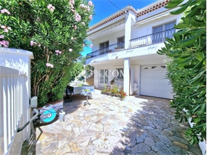 maison à la vente -   83700  SAINT RAPHAEL, surface 110 m2 vente maison - UBI480442859