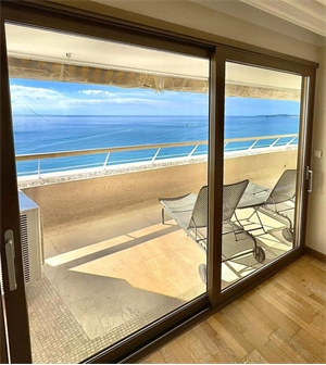t4 à la vente -   06270  VILLENEUVE LOUBET, surface 110 m2 vente t4 - UBI455659280