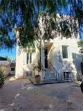 Maison bourgeoise à la vente