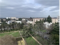 T4 à la location