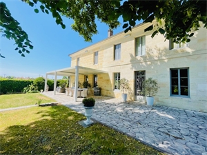 maison en pierres à la vente -   33240  CUBZAC LES PONTS, surface 233 m2 vente maison en pierres - UBI483279665