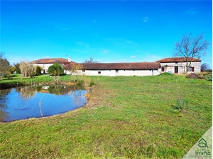 propriete à la vente -   86000  POITIERS, surface 321 m2 vente propriete - UBI443662388