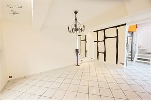 appartement renove à la vente -   01000  BOURG EN BRESSE, surface 128 m2 vente appartement renove - UBI420979204