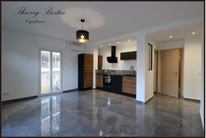 appartement à la vente -   06400  CANNES, surface 58 m2 vente appartement - UBI421408192