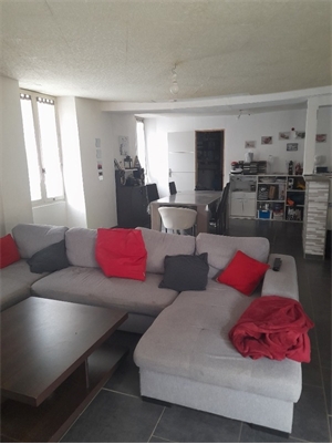 maison de village à la vente -   51120  SEZANNE, surface 131 m2 vente maison de village - UBI438054215
