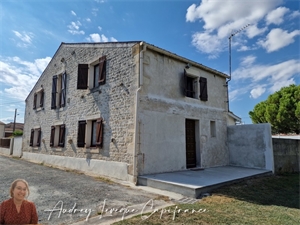 maison en pierres à la vente -   17700  SURGERES, surface 150 m2 vente maison en pierres - UBI440850569