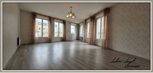 appartement à la vente -   02400  CHATEAU THIERRY, surface 103 m2 vente appartement - UBI441006134