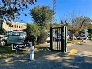 parking externe à la vente -   13821  LA PENNE SUR HUVEAUNE, surface 10 m2 vente parking externe - UBI445401032