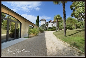 maison bourgeoise à la vente -   33000  BORDEAUX, surface 420 m2 vente maison bourgeoise - UBI447020627