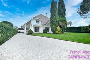 maison à la vente -   64320  LEE, surface 176 m2 vente maison - UBI453768974