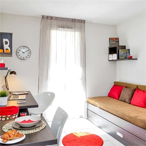 appartement à la vente -   83000  TOULON, surface 17 m2 vente appartement - UBI455495213