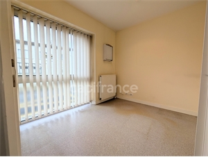 maison a renover à la vente -   16130  SEGONZAC, surface 91 m2 vente maison a renover - UBI456798926