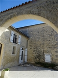 Maison en pierres à la vente