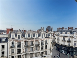 appartement à la vente -   45000  ORLEANS, surface 70 m2 vente appartement - UBI459329936