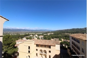 appartement à la vente -   13370  MALLEMORT, surface 56 m2 vente appartement - UBI461416784