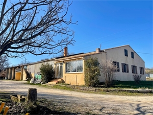 propriete à la vente -   84400  APT, surface 104 m2 vente propriete - UBI465043502