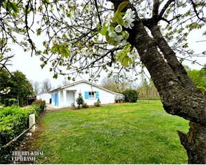 maison à la vente -   82100  CASTELSARRASIN, surface 108 m2 vente maison - UBI466460789