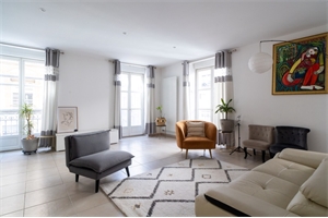 appartement à la vente -   71000  MACON, surface 130 m2 vente appartement - UBI466772795