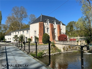 propriete à la vente -   45000  ORLEANS, surface 350 m2 vente propriete - UBI468026144
