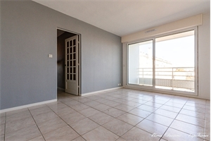 appartement à la vente -   21000  DIJON, surface 71 m2 vente appartement - UBI468256913