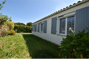 maison individuelle à la vente -   17840  LA BREE LES BAINS, surface 119 m2 vente maison individuelle - UBI469048751