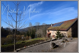 ferme à la vente -   70440  LE HAUT DU THEM CHATEAU LAMBERT, surface 107 m2 vente ferme - UBI469379762