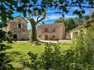 propriete à la vente -   46800  MONTCUQ, surface 152 m2 vente propriete - UBI469860908