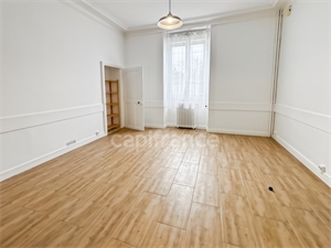 appartement renove à la vente -   72000  LE MANS, surface 28 m2 vente appartement renove - UBI470672666