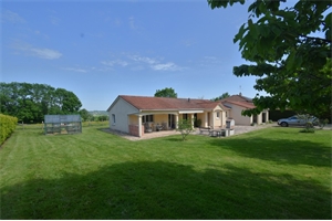 maison à la vente -   71740  TANCON, surface 115 m2 vente maison - UBI471531044