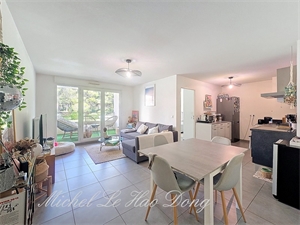 appartement à la vente -   34170  CASTELNAU LE LEZ, surface 57 m2 vente appartement - UBI471547502