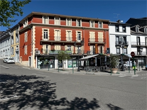 appartement a renover à la vente -   65100  LOURDES, surface 95 m2 vente appartement a renover - UBI471789350