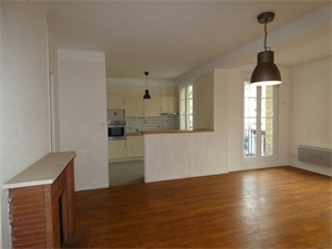 appartement à la vente -   14700  FALAISE, surface 78 m2 vente appartement - UBI472109117