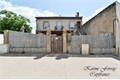 Maison traditionnelle à la vente