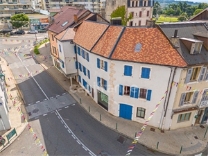 maison de ville à la vente -   01170  GEX, surface 260 m2 vente maison de ville - UBI472239983