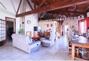 maison à la vente -   85240  PUY DE SERRE, surface 420 m2 vente maison - UBI472792154