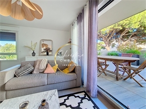 appartement à la vente -   34000  MONTPELLIER, surface 63 m2 vente appartement - UBI472873868