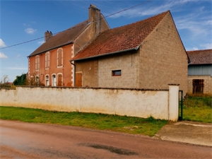 maison a renover à la vente -   21820  CHIVRES, surface 130 m2 vente maison a renover - UBI473489495