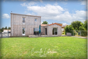 maison à la vente -   44450  DIVATTE SUR LOIRE, surface 141 m2 vente maison - UBI474560393