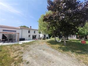 maison en pierres à la vente -   17170  BENON, surface 148 m2 vente maison en pierres - UBI475387997