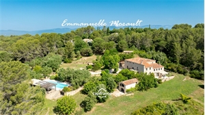 propriete à la vente -   83600  BAGNOLS EN FORET, surface 487 m2 vente propriete - UBI475702739