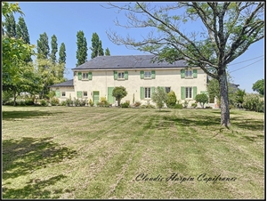maison à la vente -   79600  AIRVAULT, surface 288 m2 vente maison - UBI475871966