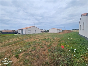 terrain a batir à la vente -   85110  CHANTONNAY, surface 385 m2 vente terrain a batir - UBI476022149