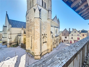 immeuble à la vente -   79100  THOUARS, surface 330 m2 vente immeuble - UBI476843144