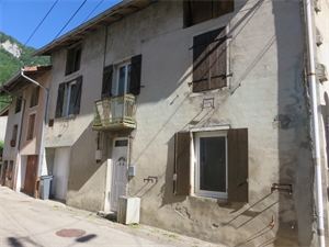 maison à la vente -   01230  CHALEY, surface 100 m2 vente maison - UBI477593093