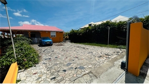 propriete à la vente -   97180  SAINTE ANNE, surface 535 m2 vente propriete - UBI477730292