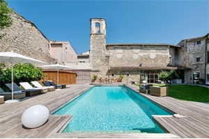 maison à la vente -   84800  L ISLE SUR LA SORGUE, surface 596 m2 vente maison - UBI478086560