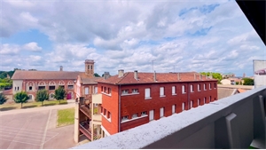 appartement à la vente -   82000  MONTAUBAN, surface 40 m2 vente appartement - UBI479703398