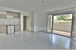 appartement à la vente -   31170  TOURNEFEUILLE, surface 43 m2 vente appartement - UBI481132118